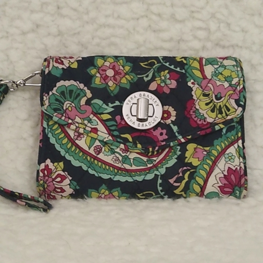Vera Bradley Your Turn Smartphone Wristlet in Petal Paisley